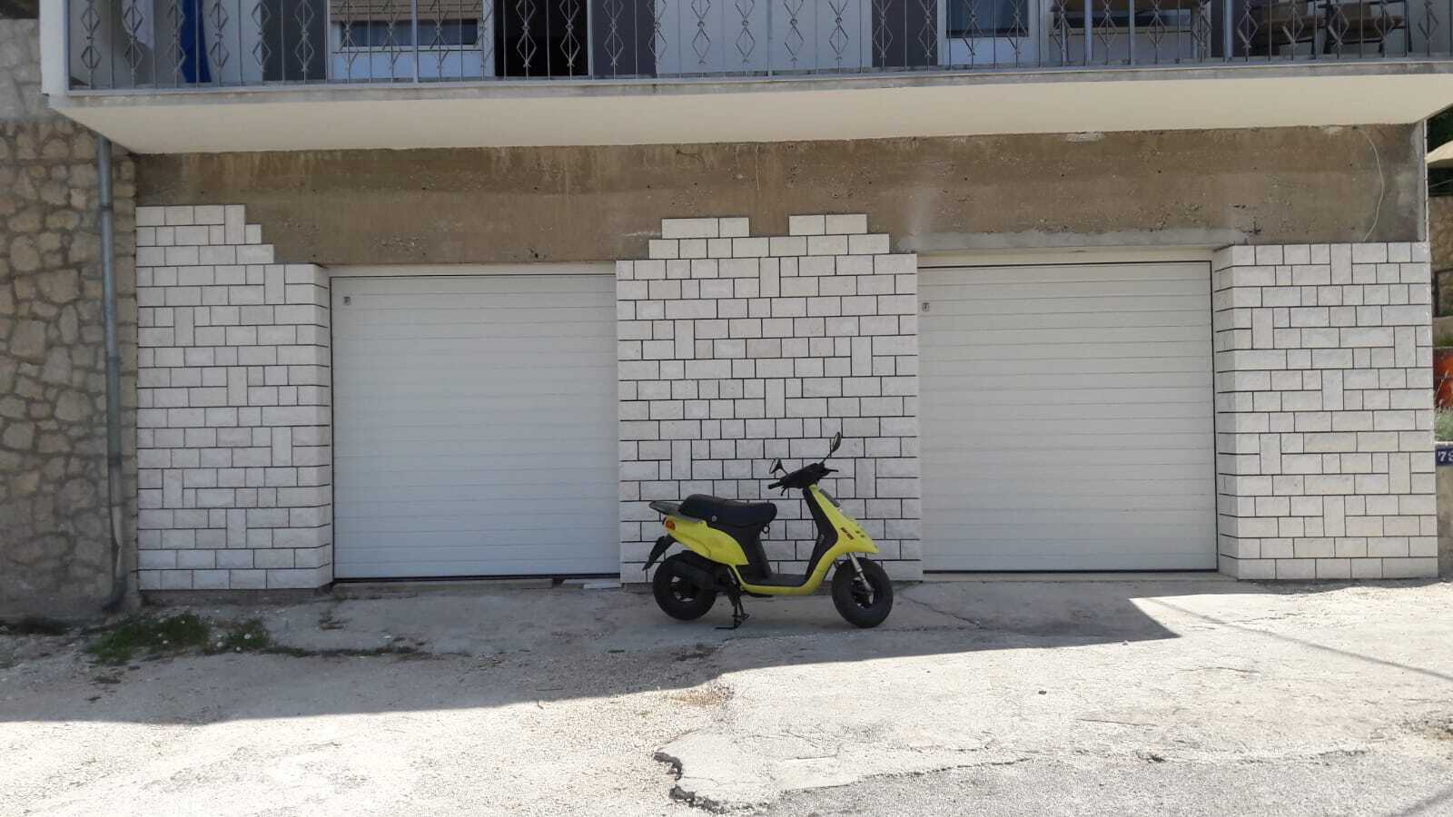 Juli 2018 ~ Garage und Steinfassade ... in progress ...