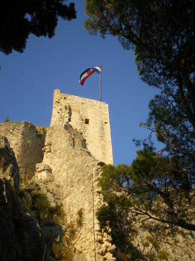 OMIS Burg Starigrad